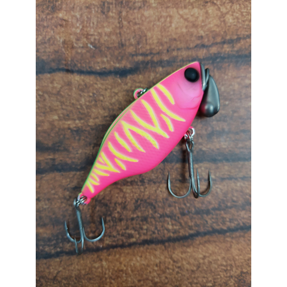 Воблер Jackall TN60 Trigon 60mm, 18.5g, Dragon Fruit Mat Tiger (раттлін), Розмір/Вага: 60мм/18.5г, Колір воблера: Dragon Fruit Mat Tiger, фото , изображение 4