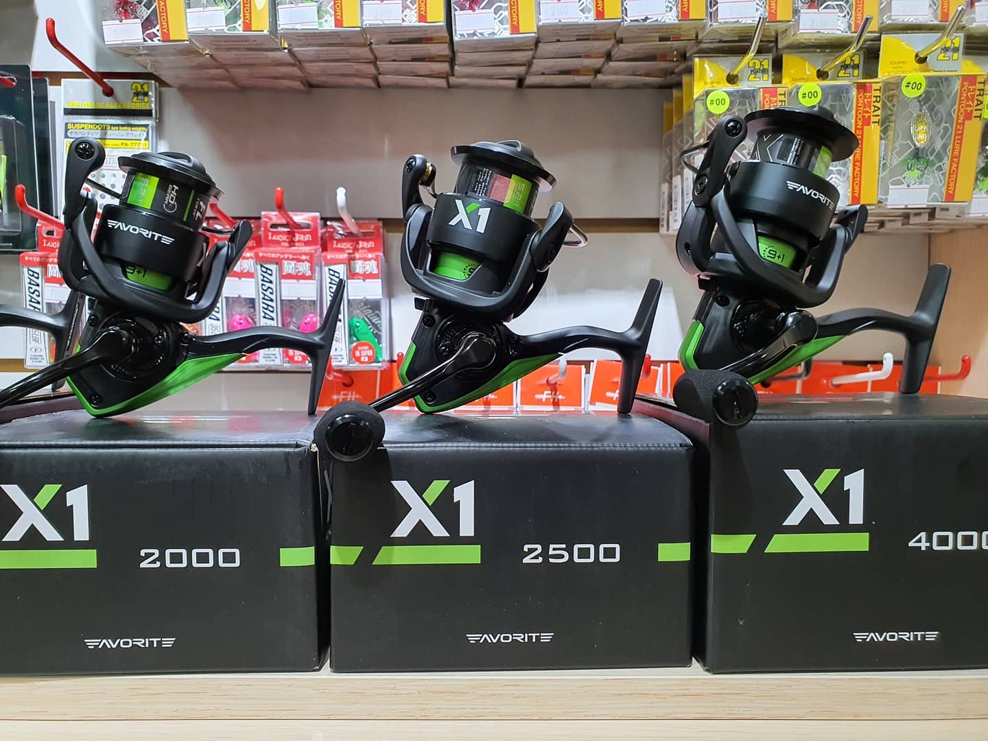 Катушка FAVORITE X1 2000