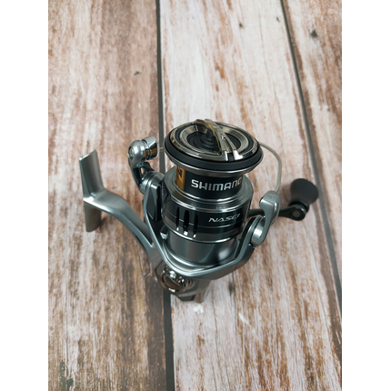 SHIMANO:: Котушка Shimano Nasci FC 2500 (5+1) 5.0:1 (NAS2500FC