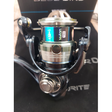 Котушка Favorite Blue Bird 1000S (2025), низькопрофільна шпуля, підшип. 9+1, швидкість: 5.2:1, Розмір шпулі: 1000S, фото , изображение 10