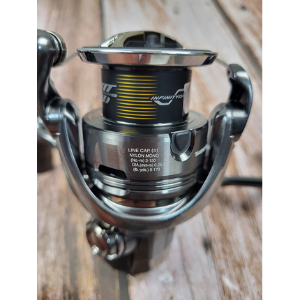 SHIMANO:: Катушка Shimano Twin Power FE C3000 (2024) подшип.: 9+1