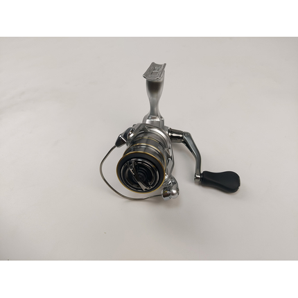 SHIMANO:: Котушка Shimano Sedona FJ C2000S 3+1BB 5.0:1 - 3080грн