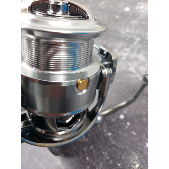 Котушка Select Chrome 4000S (6+1 підшипник) — спінінгова з низькопрофільною шпулею для дальнього закидання, Розмір шпулі: 4000S, фото , изображение 9