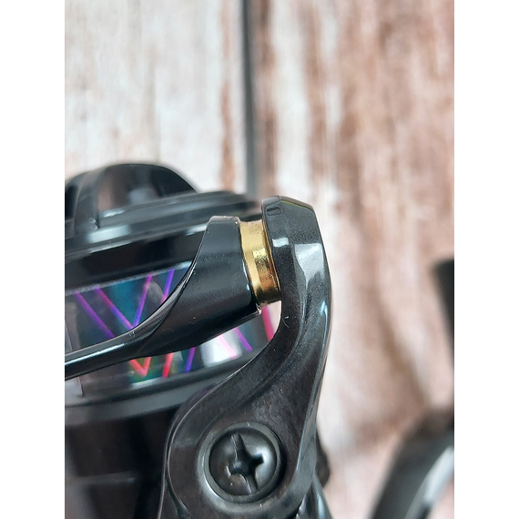 Котушка Favorite Arena 1000S (2025), низькопрофільна шпуля, підшип. 10+1, швидкість: 5.2:1, Розмір шпулі: 1000S, фото , изображение 12