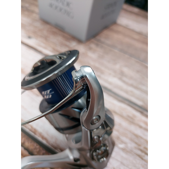 Котушка Shimano Stradic FM 4000 XG 6+1BB 6.2:1, Размер шпули: 4000XJ, фото , изображение 9