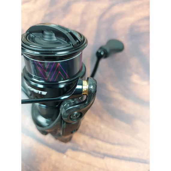 Котушка Favorite Arena 2000S (2025), низькопрофільна шпуля, підшип. 10+1, швидкість: 5.2:1, Размер шпули: 2000S, фото , изображение 9