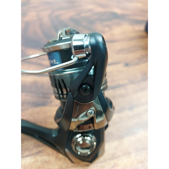 Котушка Shimano Miravel C2000S (підшип. 5+1), 5.0:1, Розмір шпулі: C2000S, фото , изображение 11