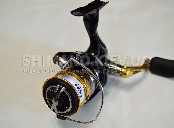 SHIMANO 16 Nasci C2000S