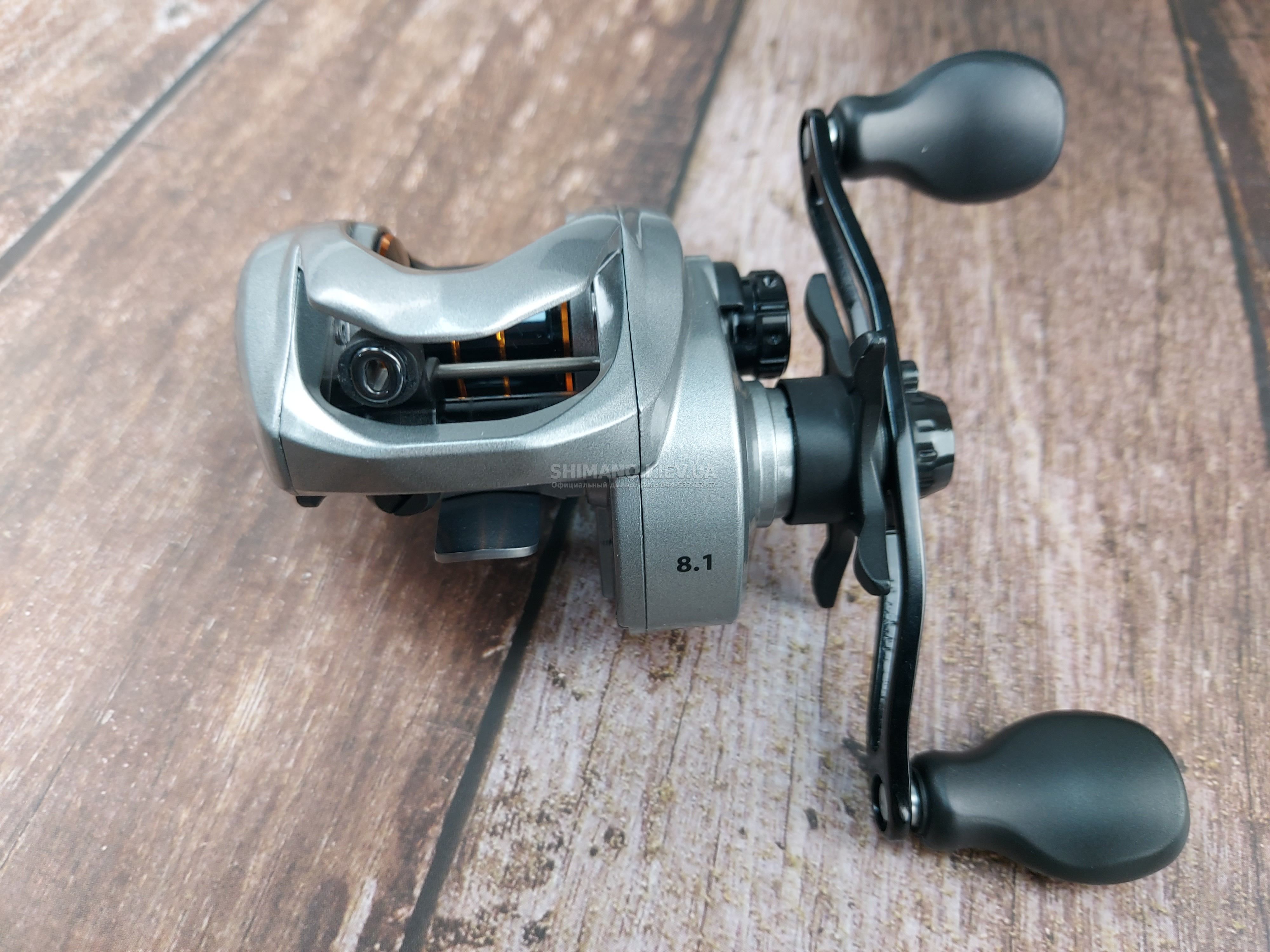 SAVAGE GEAR:: Котушка Savage Gear SG6 BC 250LH 5+1BB 8.1:1